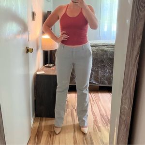 Express mid-rise boot cut work pant in light gray size 10